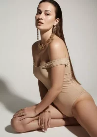 ����
