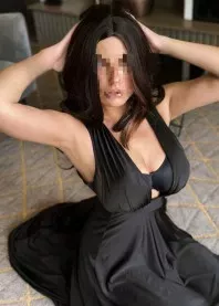 �����