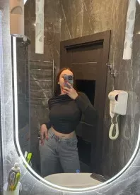 �����