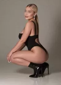 Lovely Madelein 