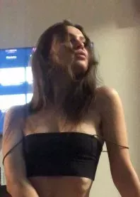 �����