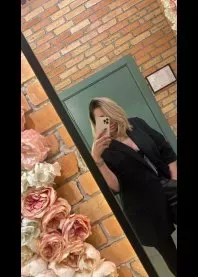 �����