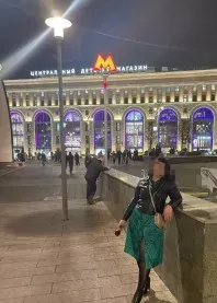 �����