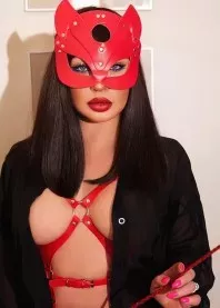 �����