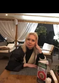 �����