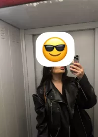 �����