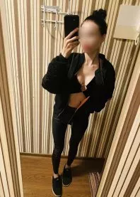 �����