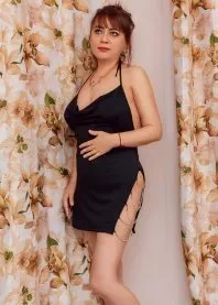 �����