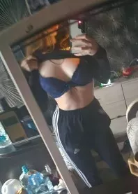 �����