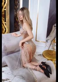 �����