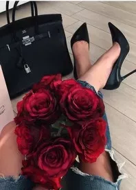 �����