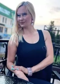 �����