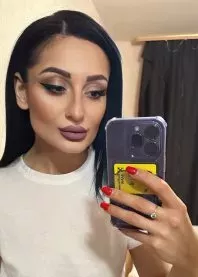 �����