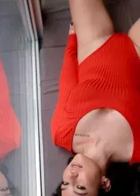 �����