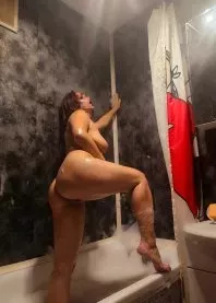 �����
