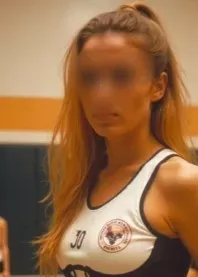 �����