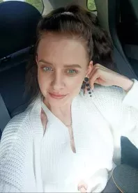 �����