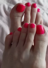 �����
