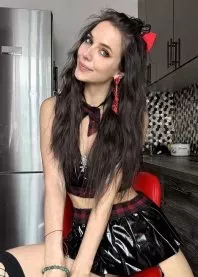 �����