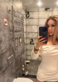 �����