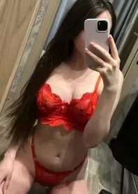 �����