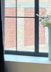 �����