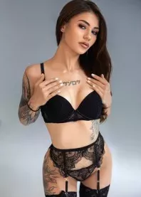 �����