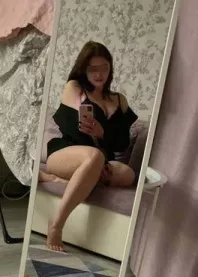 �����