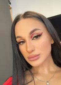 �����