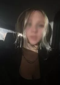 �����
