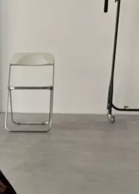 �����