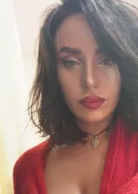 �����