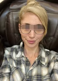 �����
