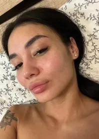 �����