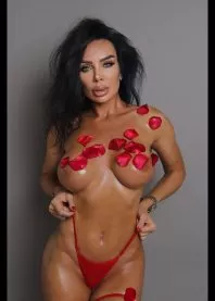 �����