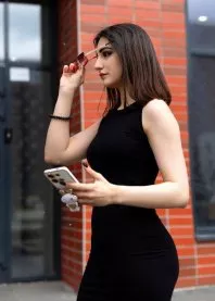 �����