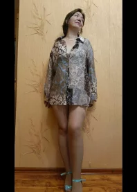 �����