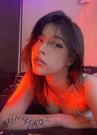 �����