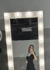 �����