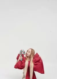 �����🫦