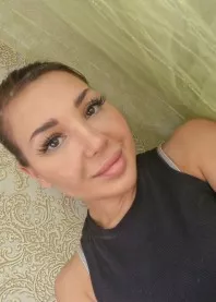 �����