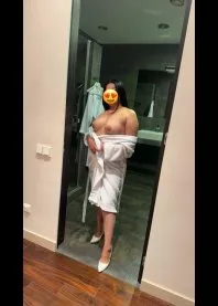 �����