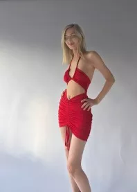 �����