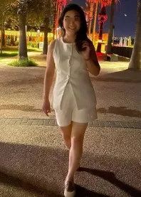 �����