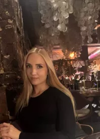 �����