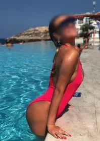 �����