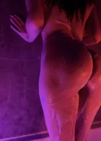 �����