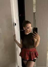 �����