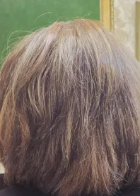 �����