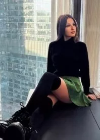 �����  ����